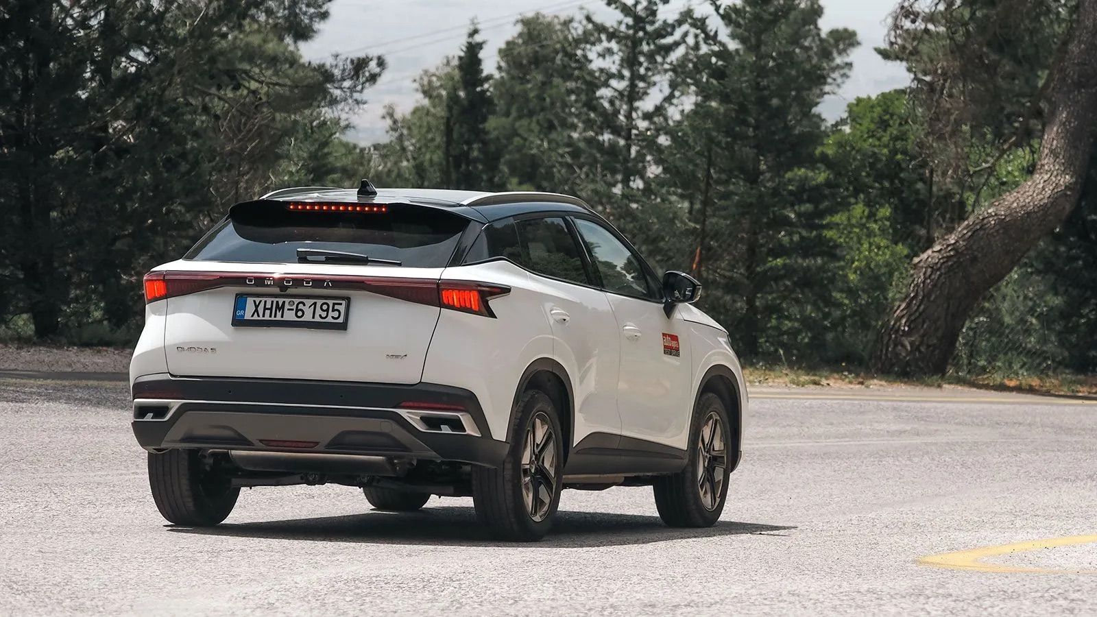  Omoda 5 SHS-H: 224 PS, 5,1 λτ./100 χλμ. και 24.900 ευρώ