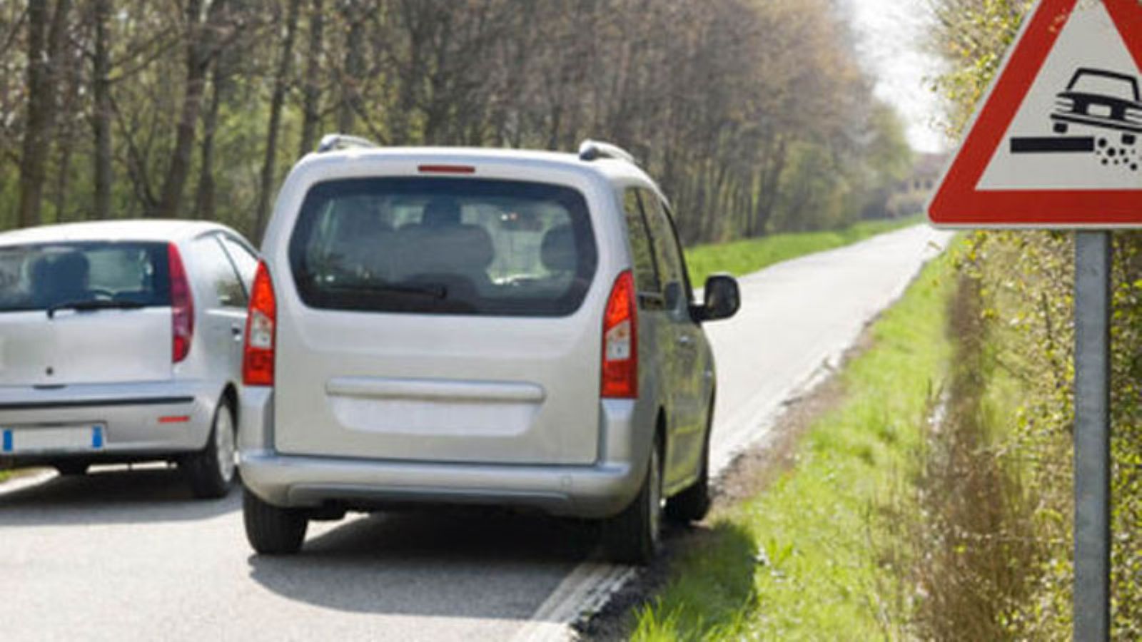 Προσπέραση σε επαρχιακό δρόμο: Ξέρεις να την κάνεις σωστά;