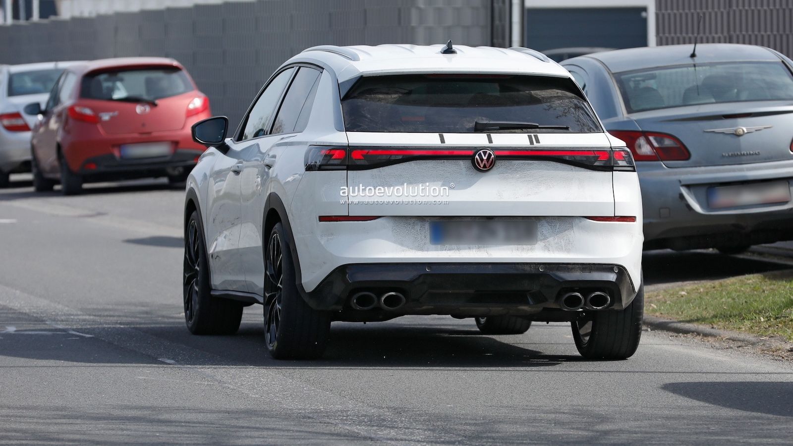 Σε φάση τελικών δοκιμών η δεύτερη γενιά του Volkswagen T-Roc R