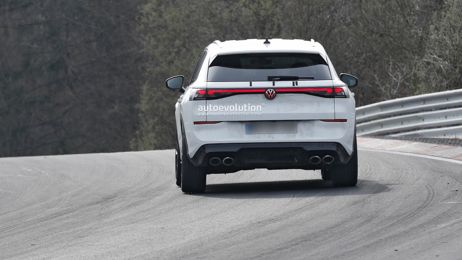 Σε φάση τελικών δοκιμών η δεύτερη γενιά του Volkswagen T-Roc R