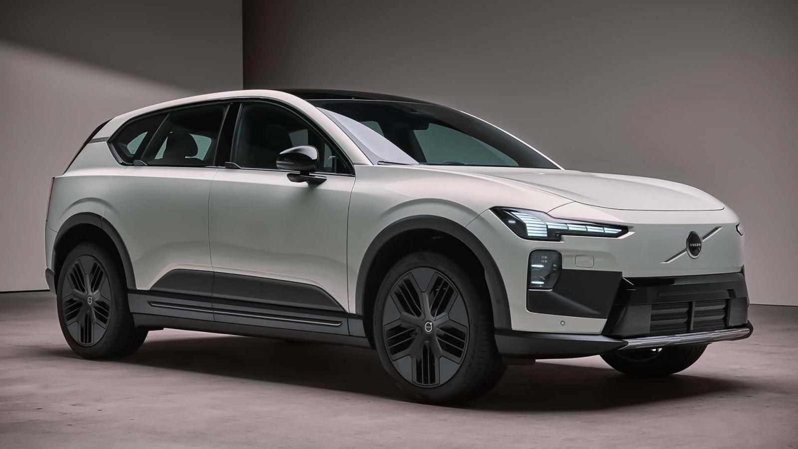 Επίσημη πρεμιέρα για το νέο Volvo EX60