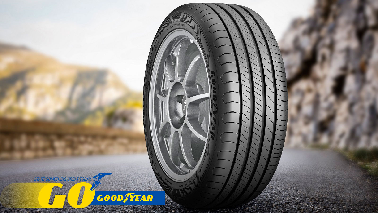 Η ADAC βράβευσε τα Goodyear EfficientGrip Performance 2