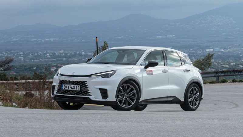 Δοκιμή Lexus LΒΧ 1,5 eCVT Hybrid Electric 136 PS