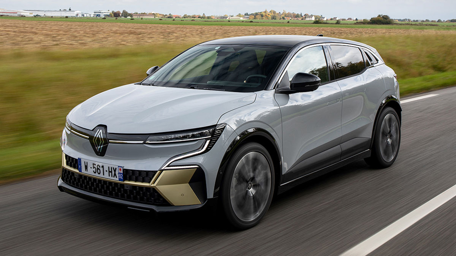 Renault Megane E-Tech Electric: Με τι «όπλα» στοχεύει κορυφή