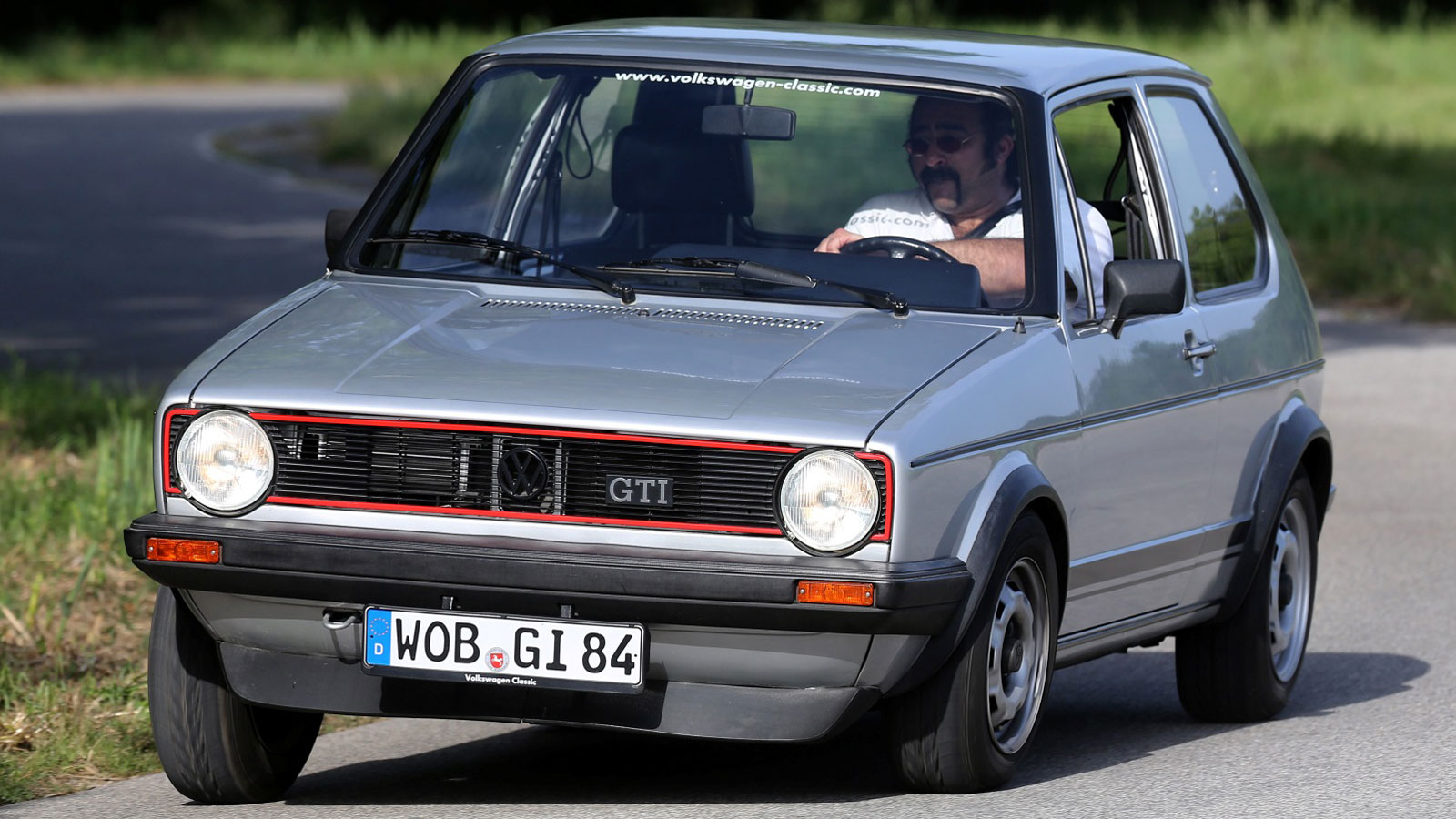 VW Golf GTI 1976: Το ίνδαλμα που παραλίγο να μην υπάρξει!