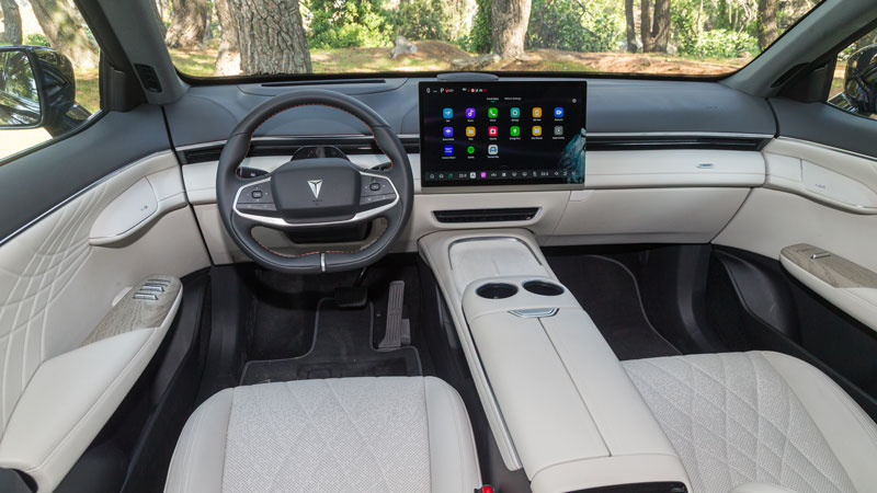 Changan Deepal S07: Πόσο καλό είναι σε εξοπλισμό άνεσης και ασφαλείας; Changan Deepal S07: Πόσο καλό είναι σε εξοπλισμό άνεσης και ασφαλείας;