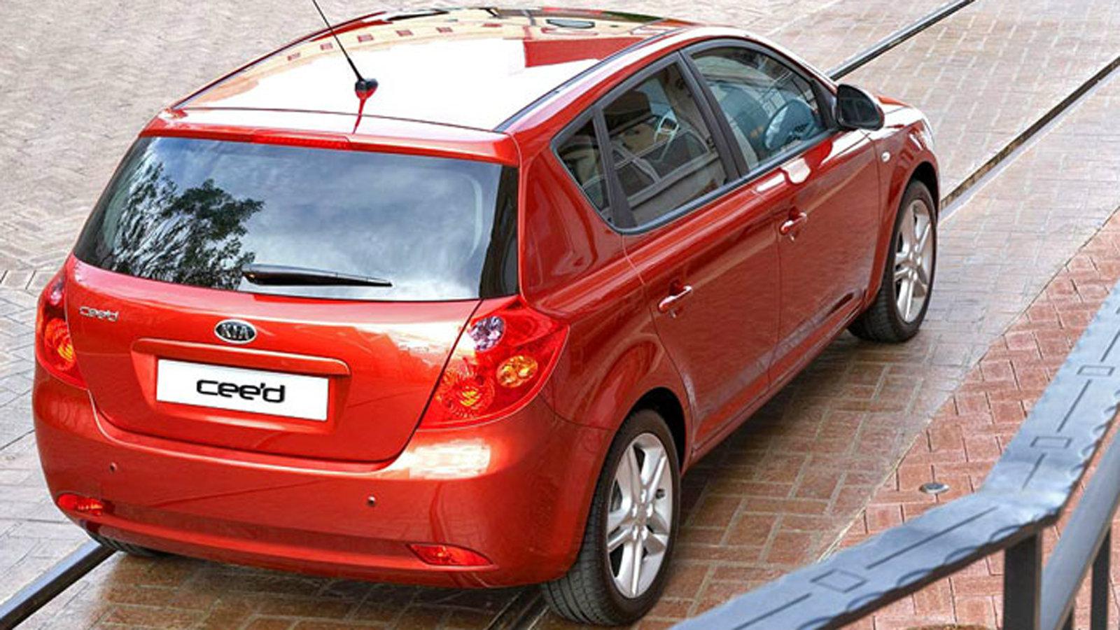 Купить киа сид 2007. Kia Ceed 1 хэтчбек. Kia cee'd 2007. Киа СИД хэтчбек 2007. Kia Ceed 2007 хэтчбек.