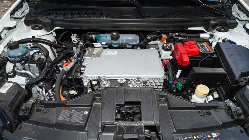 Το Renault 5 E-TECH Electric κάνει 381 χλμ στην πόλη με 1 φόρτιση (238 στο ταξίδι) Το Renault 5 E-TECH Electric κάνει 381 χλμ στην πόλη με 1 φόρτιση (238 στο ταξίδι)