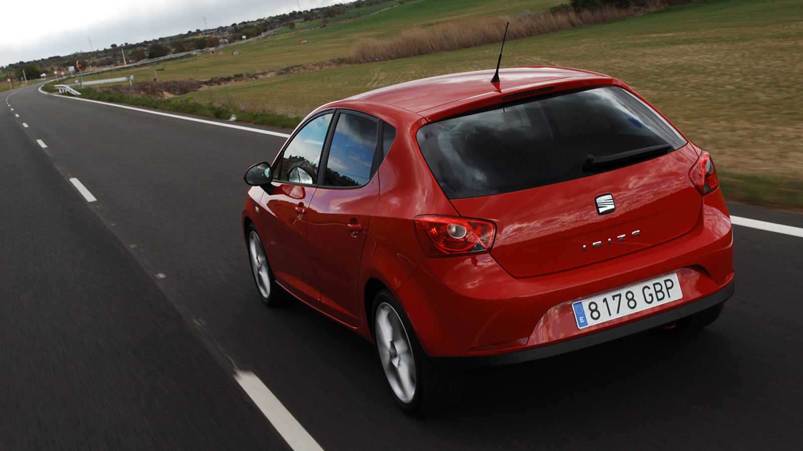 Να δώσω 8.500 ευρώ για Seat Ibiza 5ετιας;