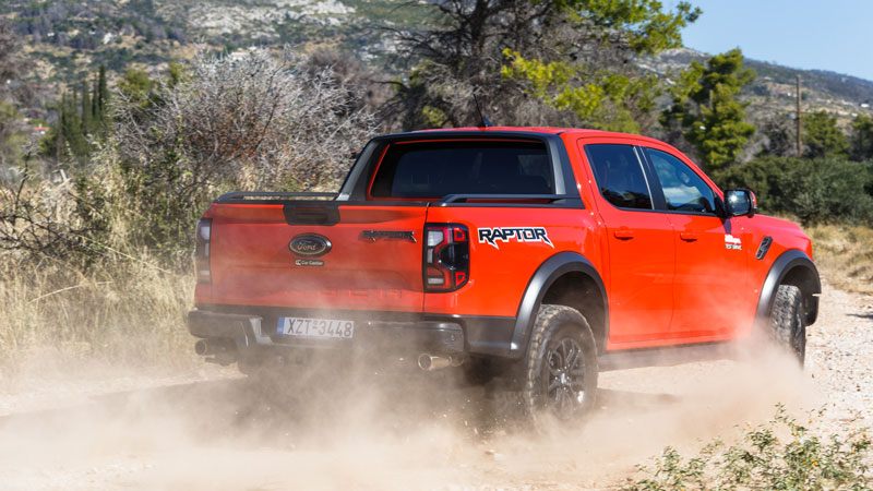 Ford Ranger Raptor: «SUV» στο δρόμο, «κτήνος» στο χώμα!