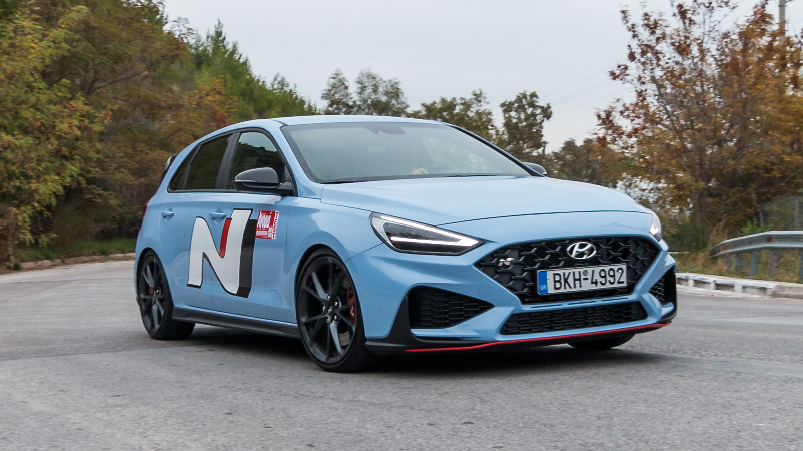 Hyundai i30 N VS Mazda MX-5: Μπροστά ή πίσω κίνηση;