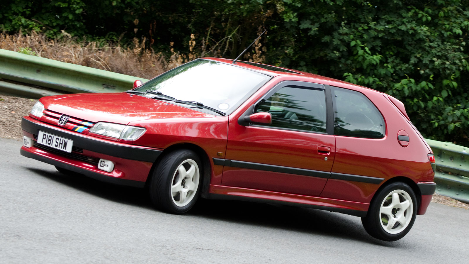 Peugeot 306 GTi-6: O «στριφτερός» δίλιτρος Γάλλος 