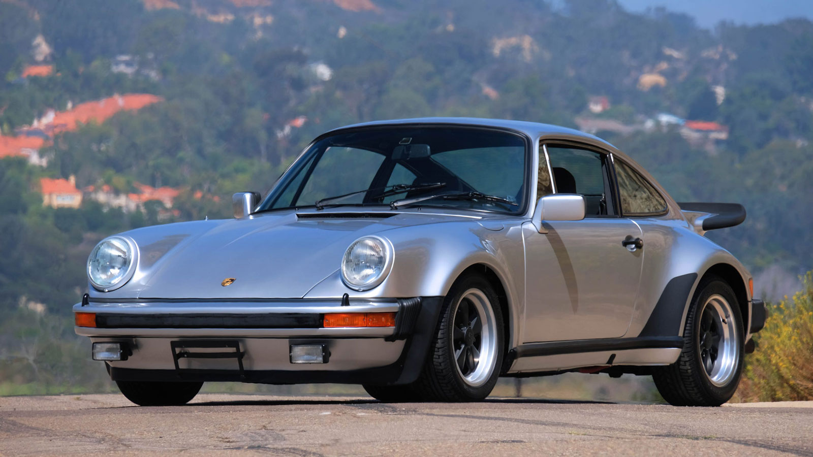 Porsche 911 turbo 930: Η «φόνισσα»