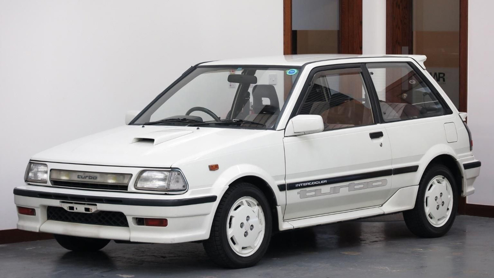 Toyota Starlet GT turbo/Glanza: Φονέας γιγάντων!