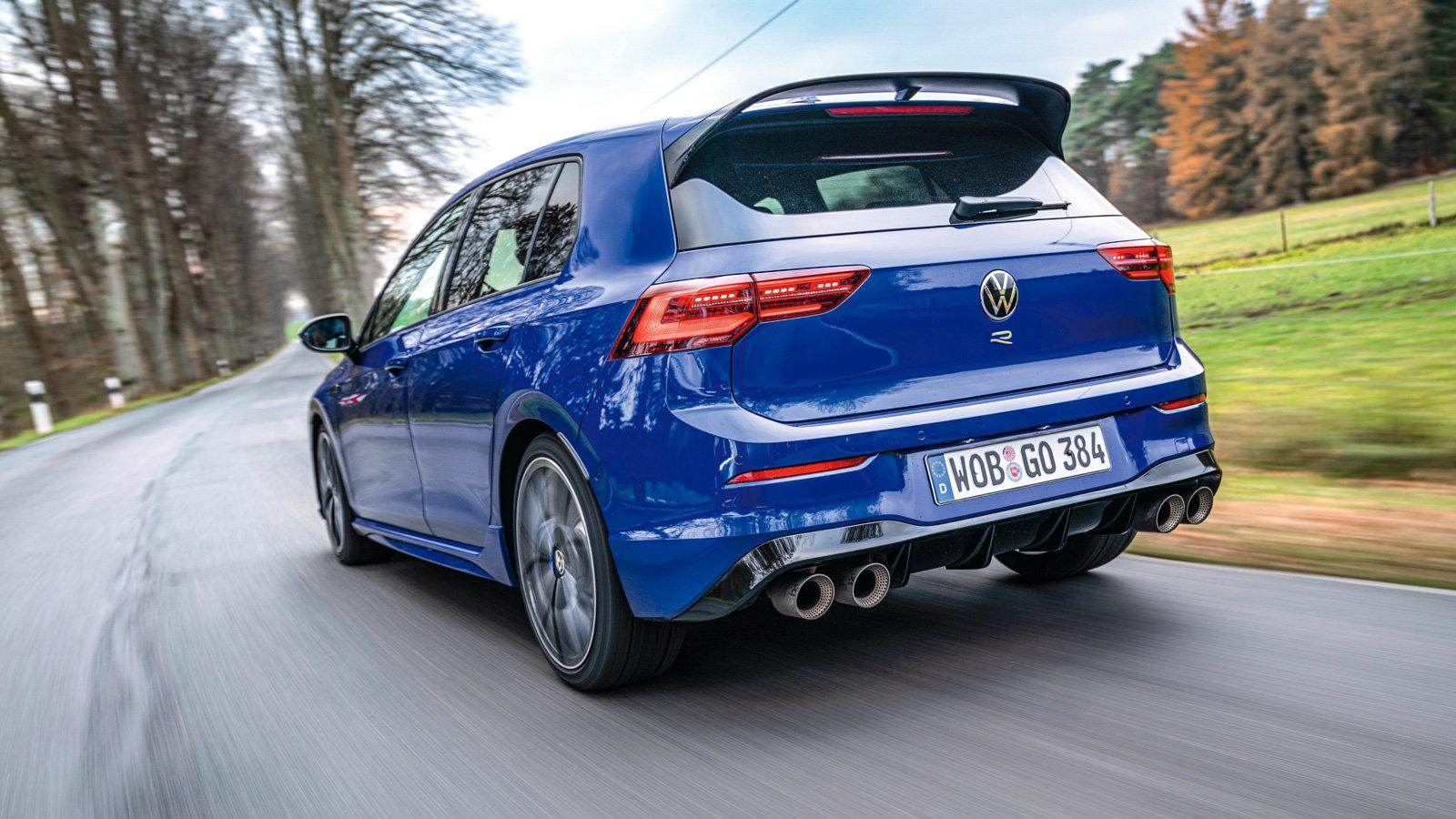 Οδηγούμε το νέο VW Golf R