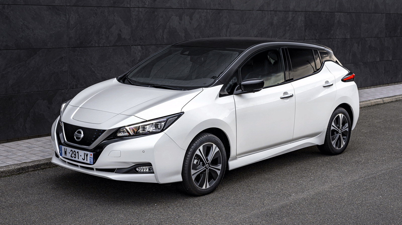 Nissan LEAF: Ειδική έκδοση για τα 10 χρόνια επιτυχίας