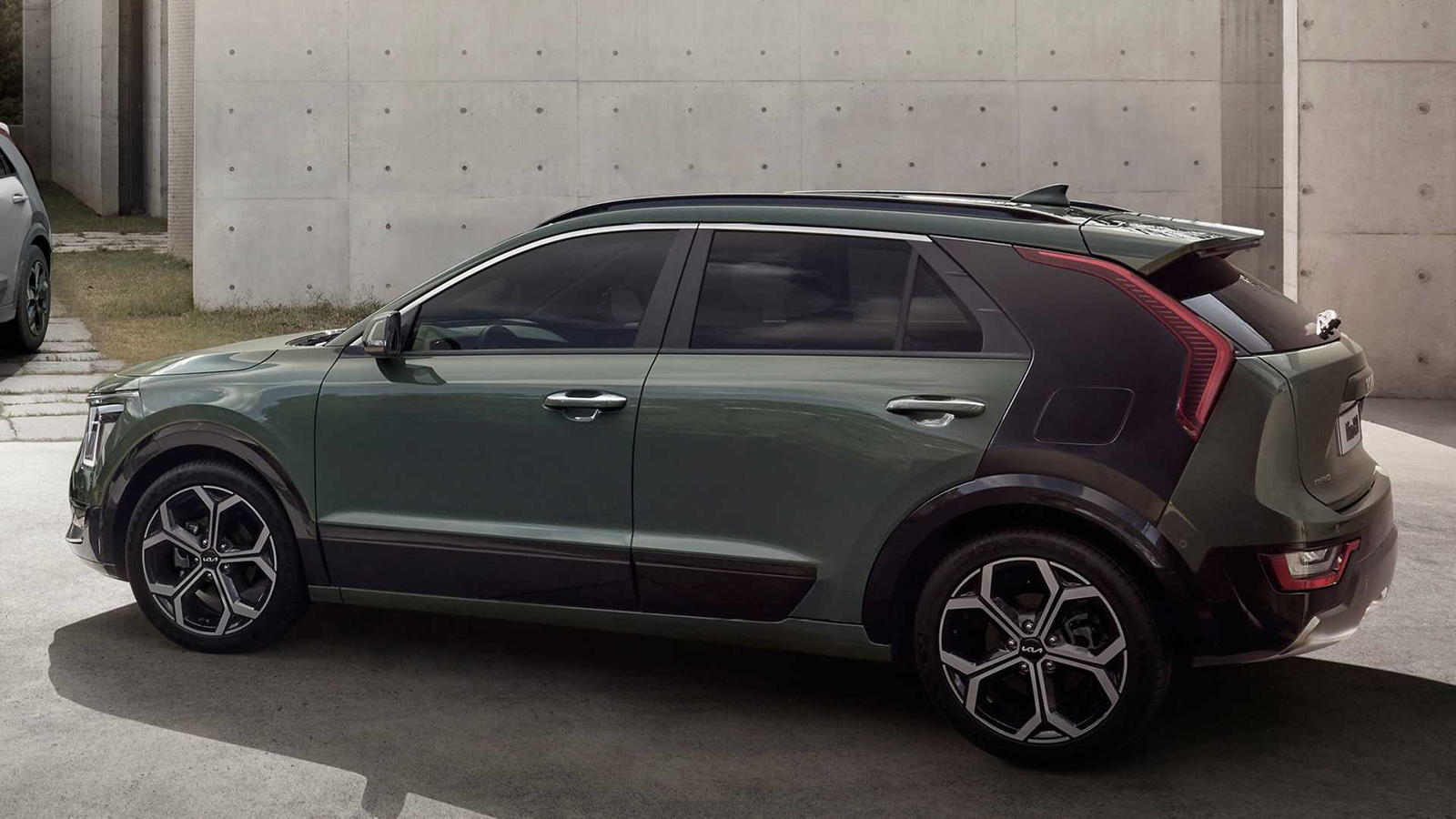 Νέο Kia Niro: Αναλυτικά τα χαρακτηριστικά του PHEV & ηλεκτρικού