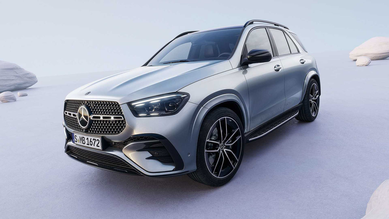 Πρεμιέρα για την ανανεωμένη Mercedes GLE με νέα PHEV έκδοση 