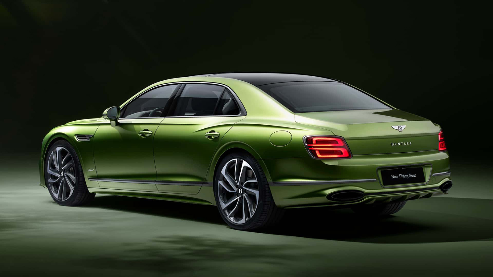 Αυτή είναι η πανίσχυρη Bentley Flying Spur Speed 
