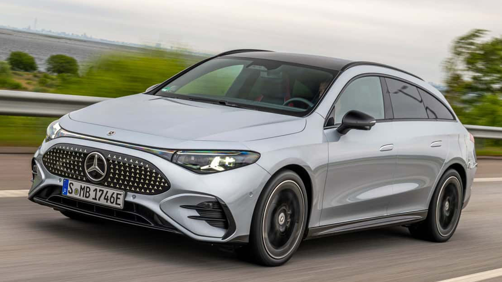 Πρεμιέρα για τη νέα Mercedes CLA Shooting Brake Πρεμιέρα για τη νέα Mercedes CLA Shooting Brake