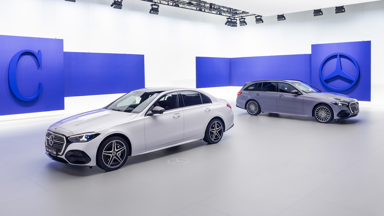 Νέα Mercedes C-Class: Τεχνολογικό «άλμα» με AI και τετραδιεύθυνση Νέα Mercedes C-Class: Τεχνολογικό «άλμα» με AI και τετραδιεύθυνση