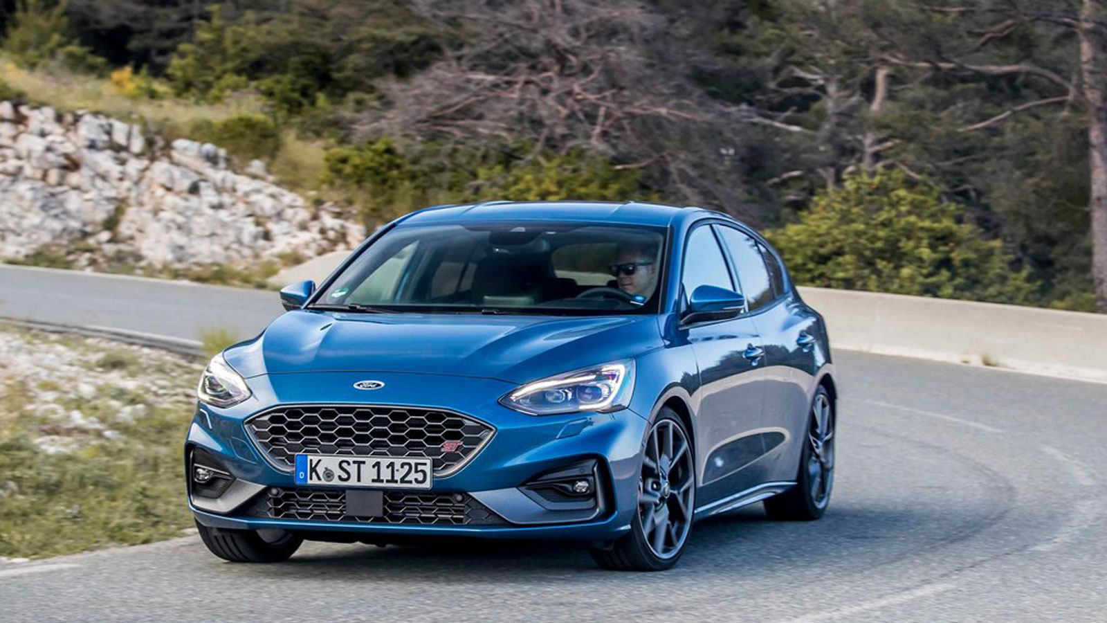 Δυναμική εμφάνιση: Πιο διακριτικό το Focus ST, το i30 N το «φωνάζει» παραπάνω