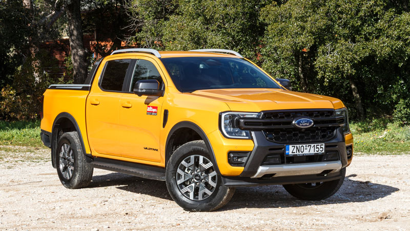 Το Ford Ranger PHEV έχει «αμερικάνικη» αισθητική και μεγάλη απόσταση από το έδαφος
