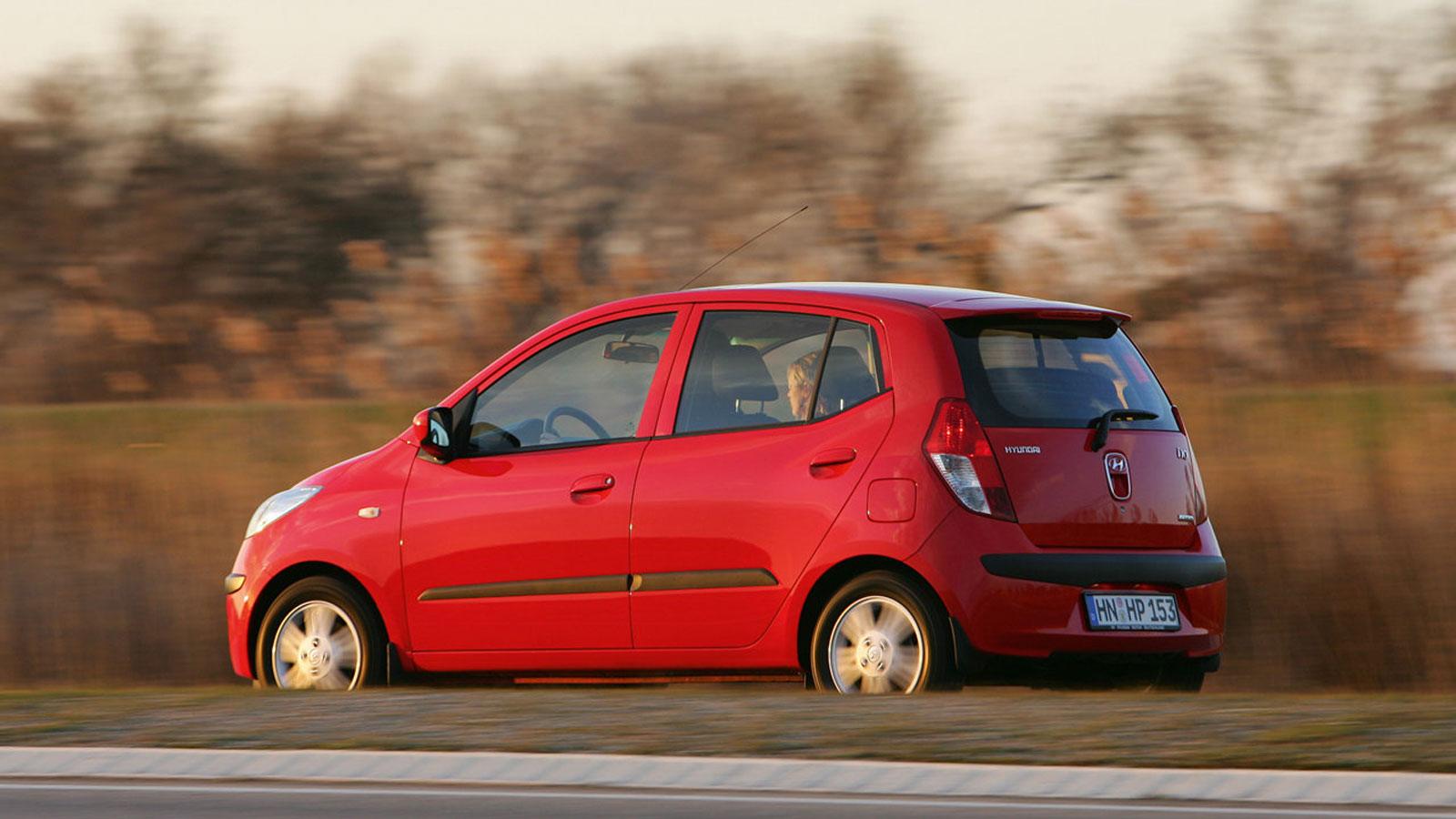 Hyundai i10 δεκαετίας, αξίζει τα λεφτά του;