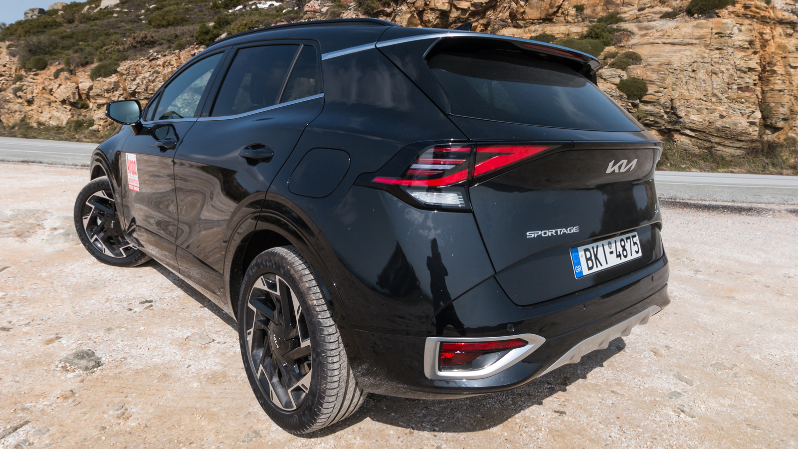 Kia Sportage VS Toyota C-HR: Χώρους ή κατανάλωση;