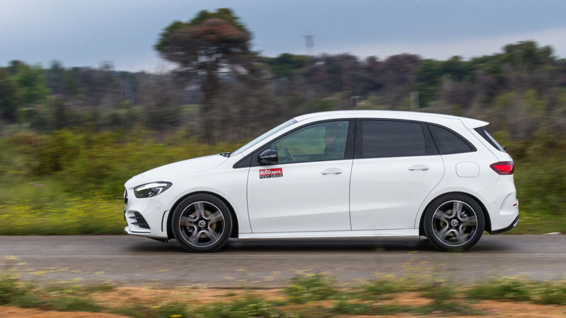 Mercedes B200: Ήπια υβριδική, 163 PS και τιμή 43.950 ευρώ
