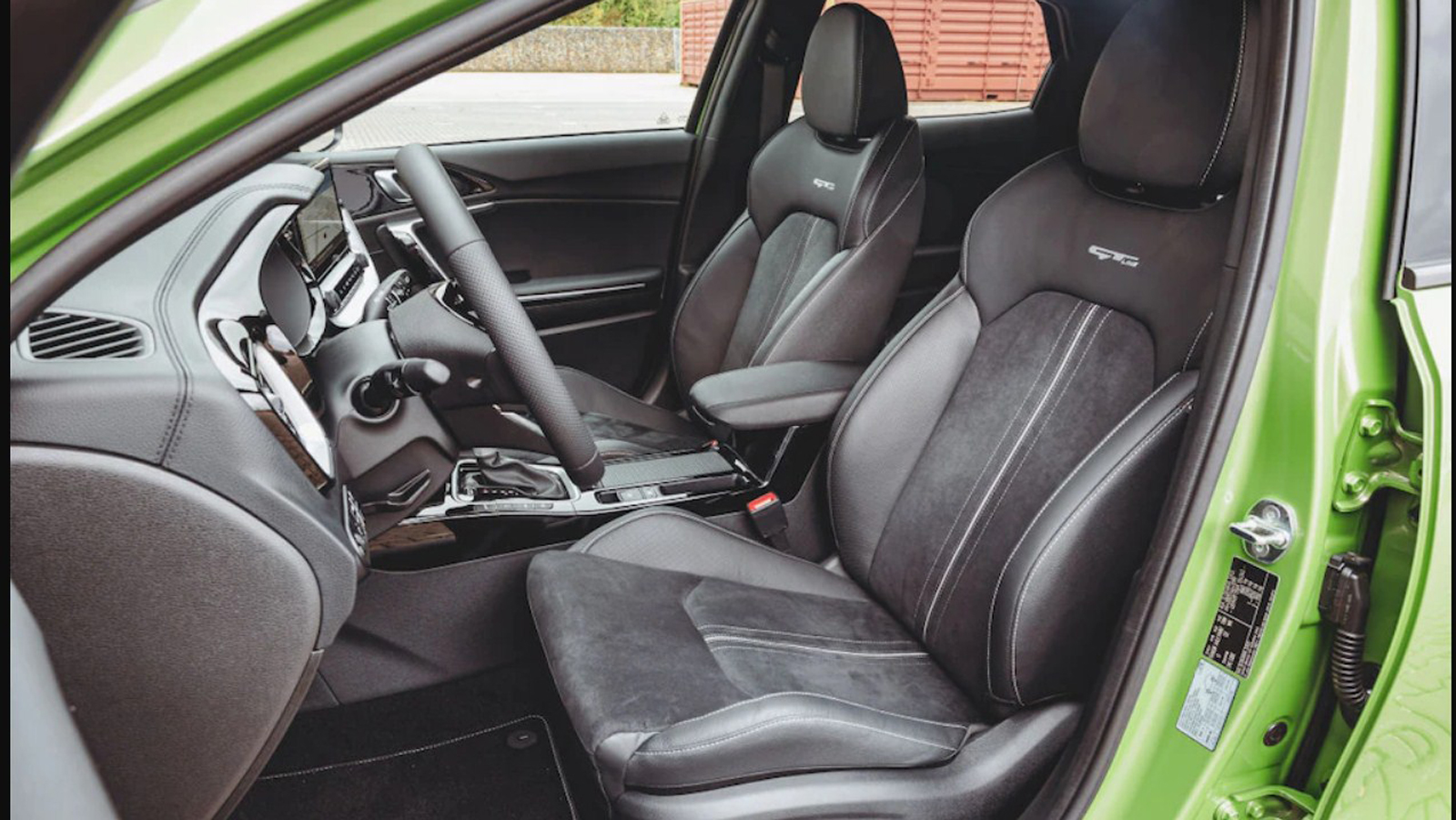 Kia XCeed 160 PS 7DCT: Πόσο καλό είναι σε εξοπλισμό άνεσης και ασφαλείας;