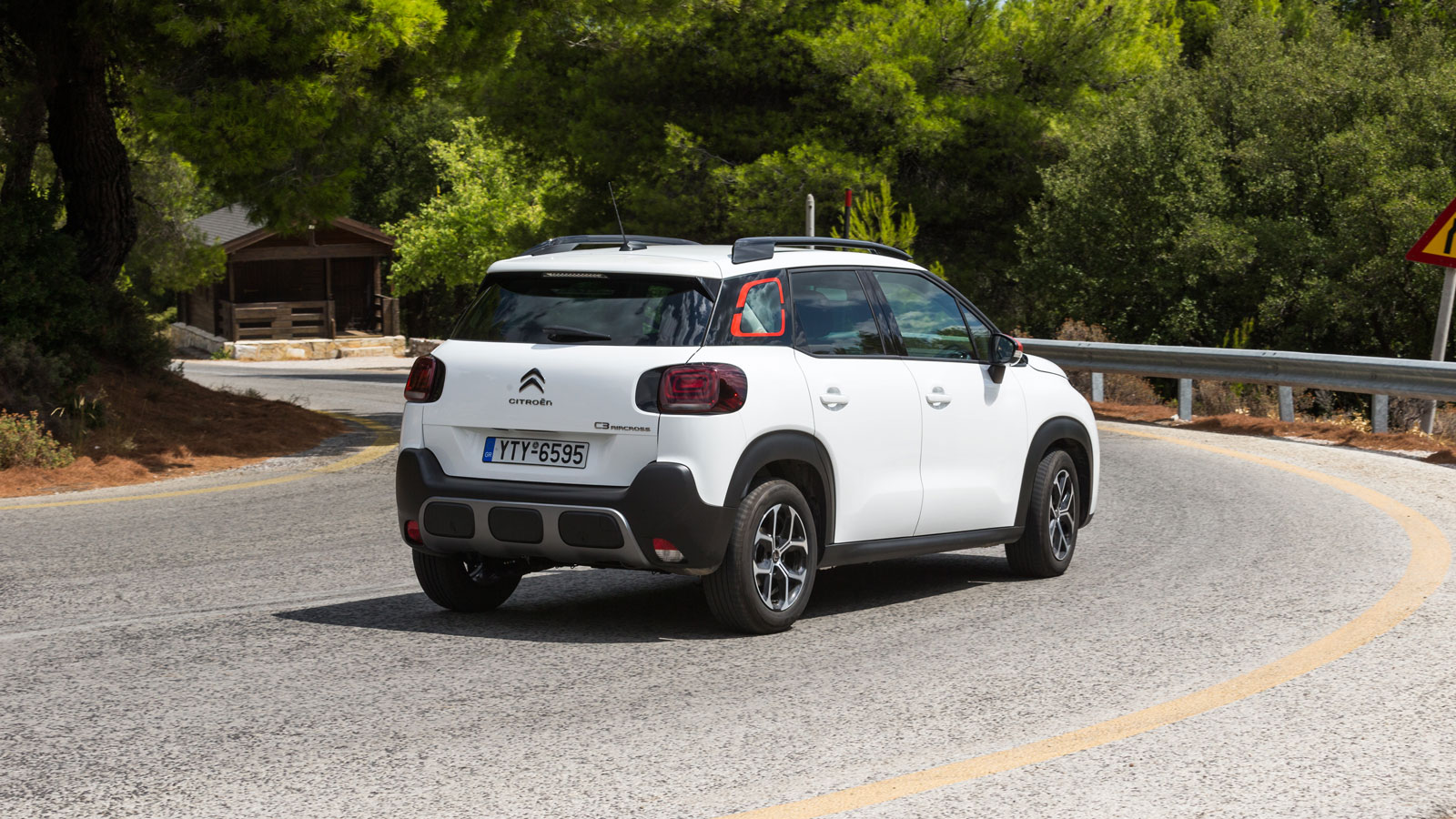 Citroen C3 Aircross VS Toyota Yaris Cross: Γαλλικό ή Ιαπωνικό SUVακι;