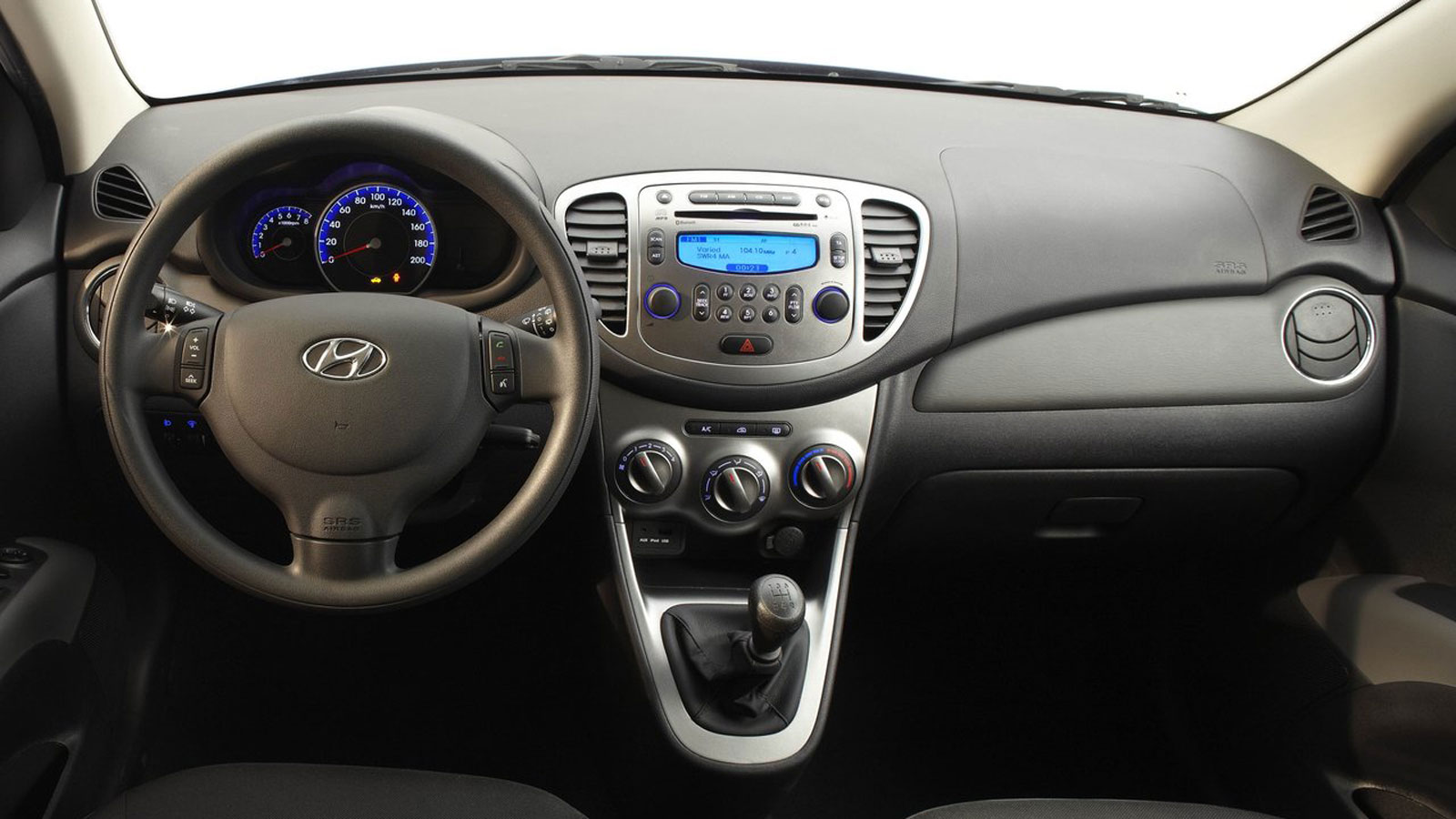 Hyundai i10 δεκαετίας, αξίζει τα λεφτά του;