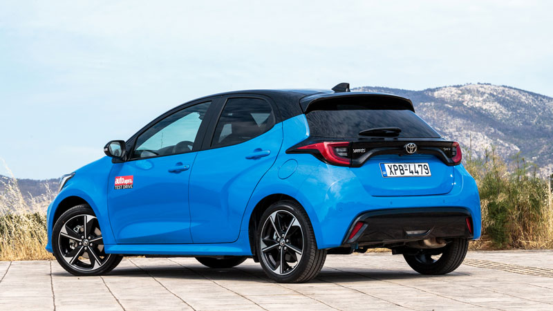 Τι βαθμό παίρνει το Toyota Yaris Hybrid με τα 130 άλογα στην κατανάλωση, στους χώρους, στις επιδόσεις και στην εγγύηση;