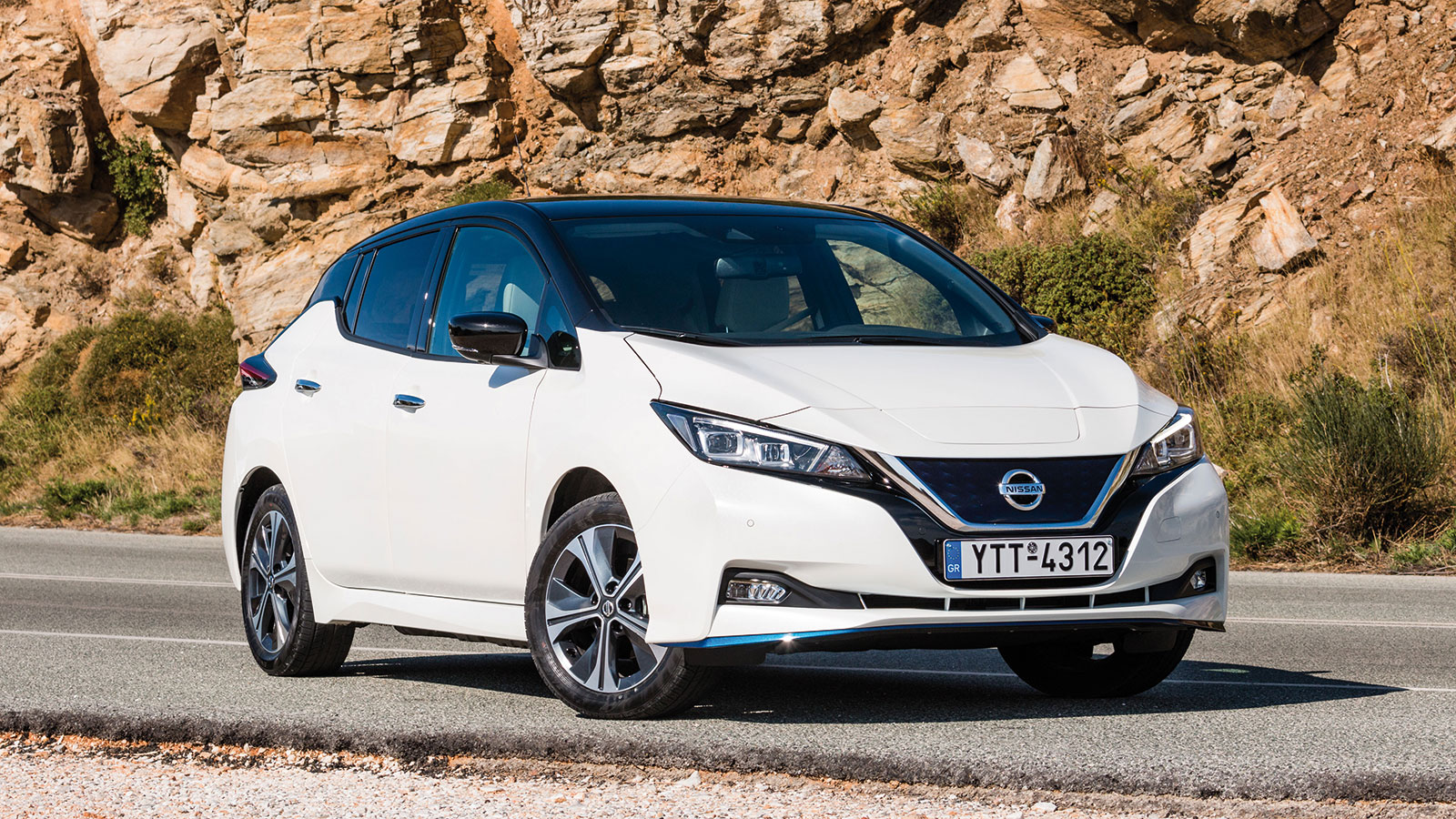 Nissan LEAF: Καίει μόλις 1,5 ευρώ ανά 100 χλμ.