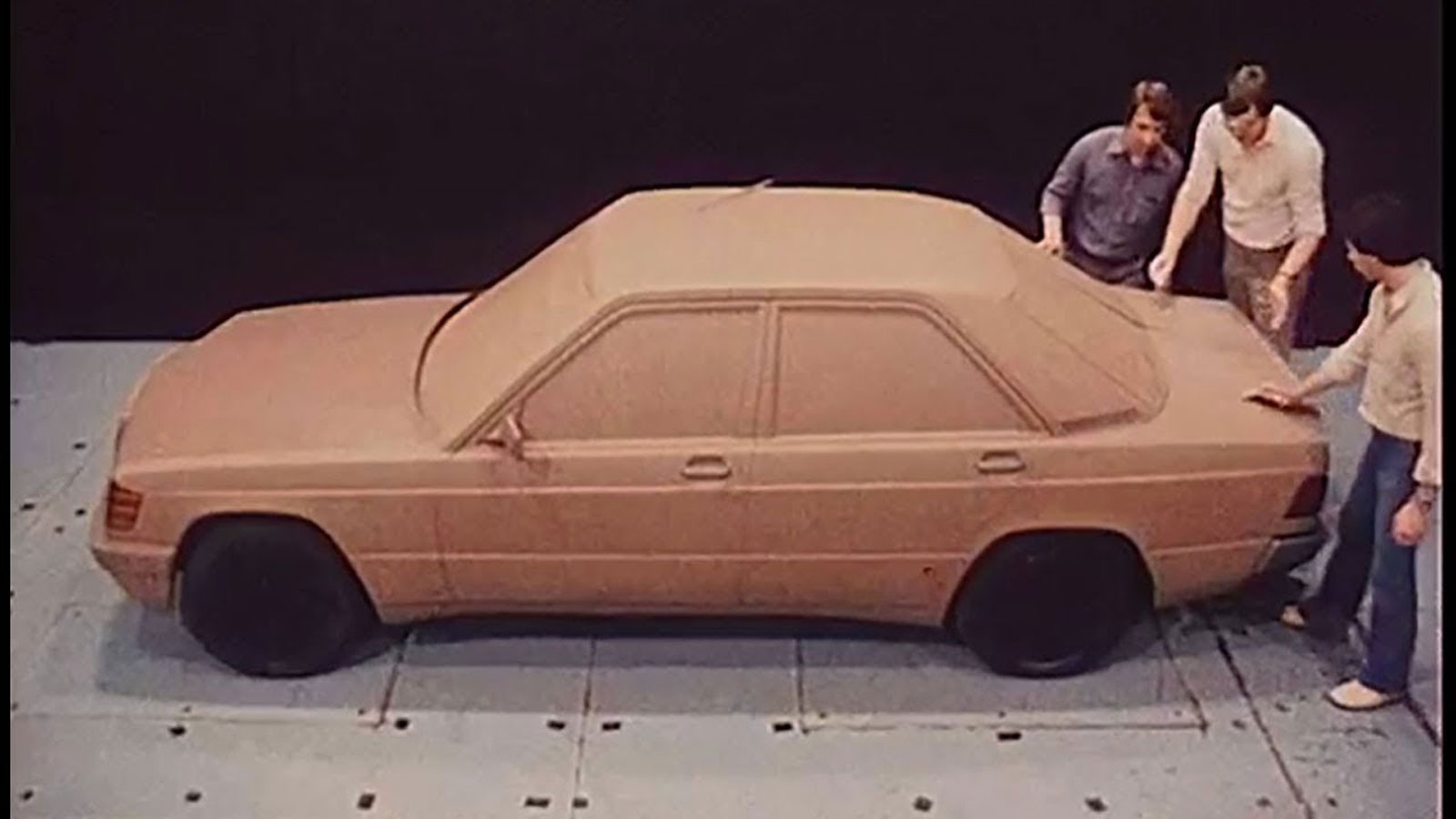 Οι άγνωστοι πρόγονοι της Mercedes 190E
