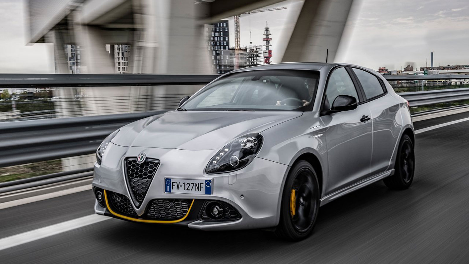 Μεταχειρισμένη Alfa Romeo Giulietta: Να γίνω Alfista με 8 χιλιάρικα;