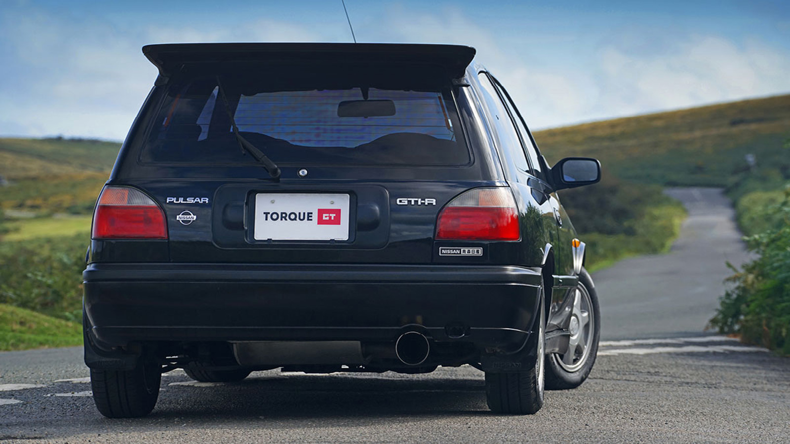 Nissan Sunny GTi-R: Ο μικρός Godzilla