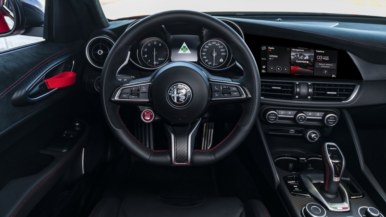 Alfa Romeo Giulia GTA: Ο μύθος είναι εδώ