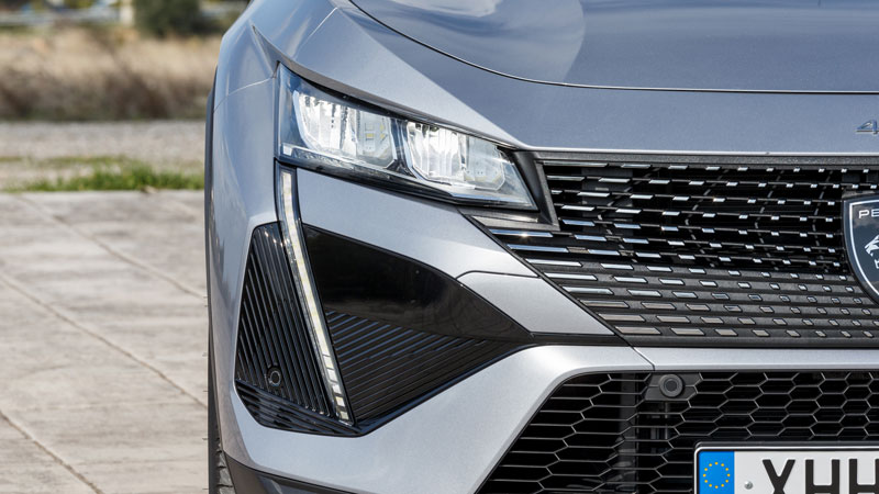 Peugeot 408 Hybrid 136 PS: Πιάνει κορυφή στην κατηγορία του