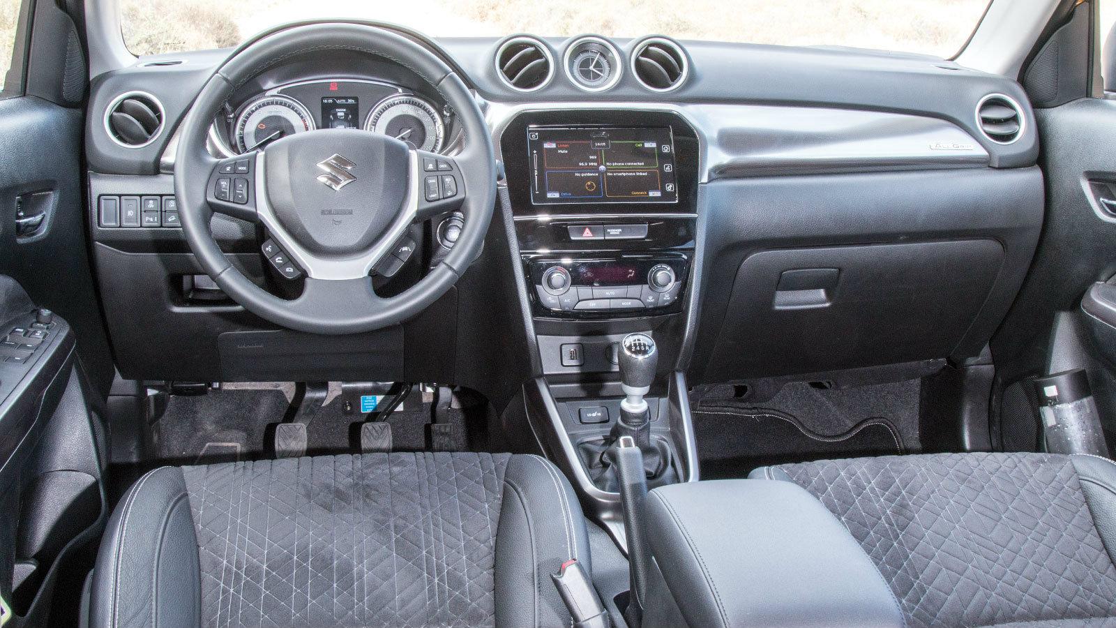 Seat Arona VS Suzuki Vitara: Τι περιλαμβάνεται στον εξοπλισμό άνεσης και ασφαλείας;