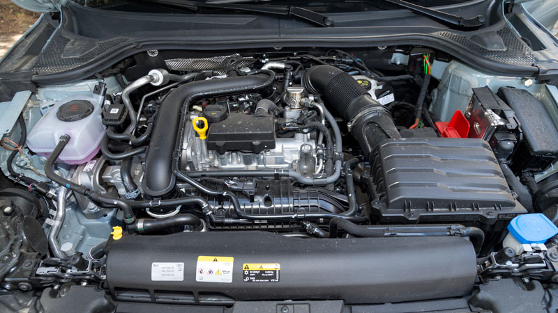 Audi A1 Allstreet. Τι βαθμό παίρνει σε κατανάλωση, χώρους, επιδόσεις, εγγυήσεις.