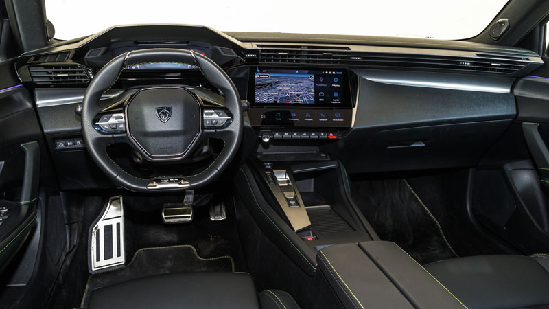 Peugeot 408 Plug-in hybrid: Έχει τη χαμηλότερη κατανάλωση στην κατηγορία