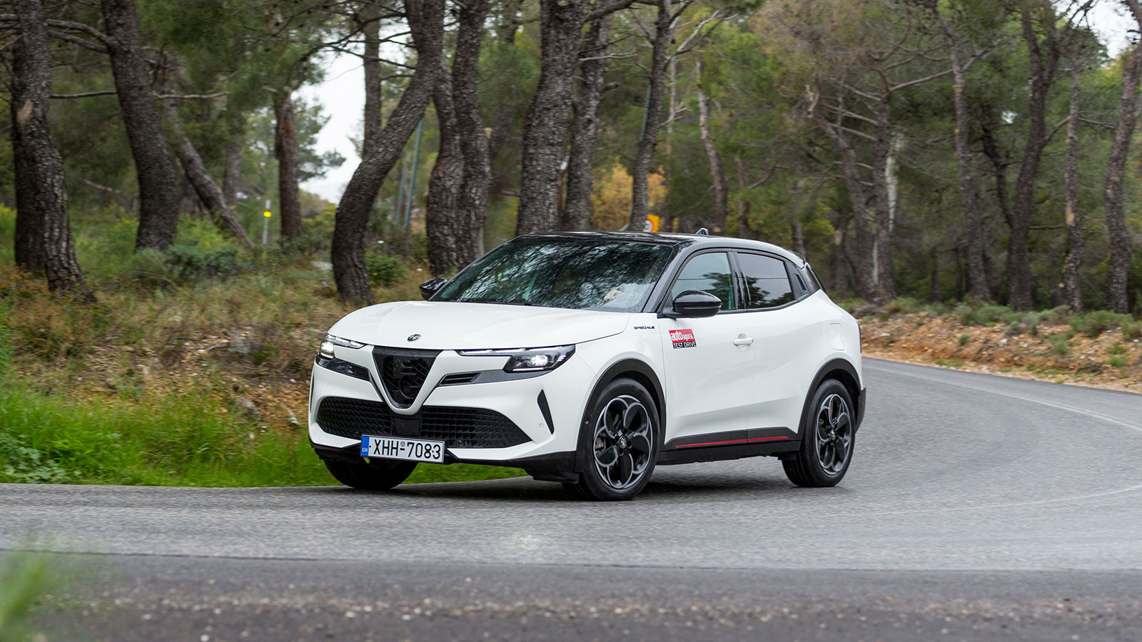 Alfa Romeo Junior Elettrica 156 PS: Ηλεκτρική, premium και προσιτή