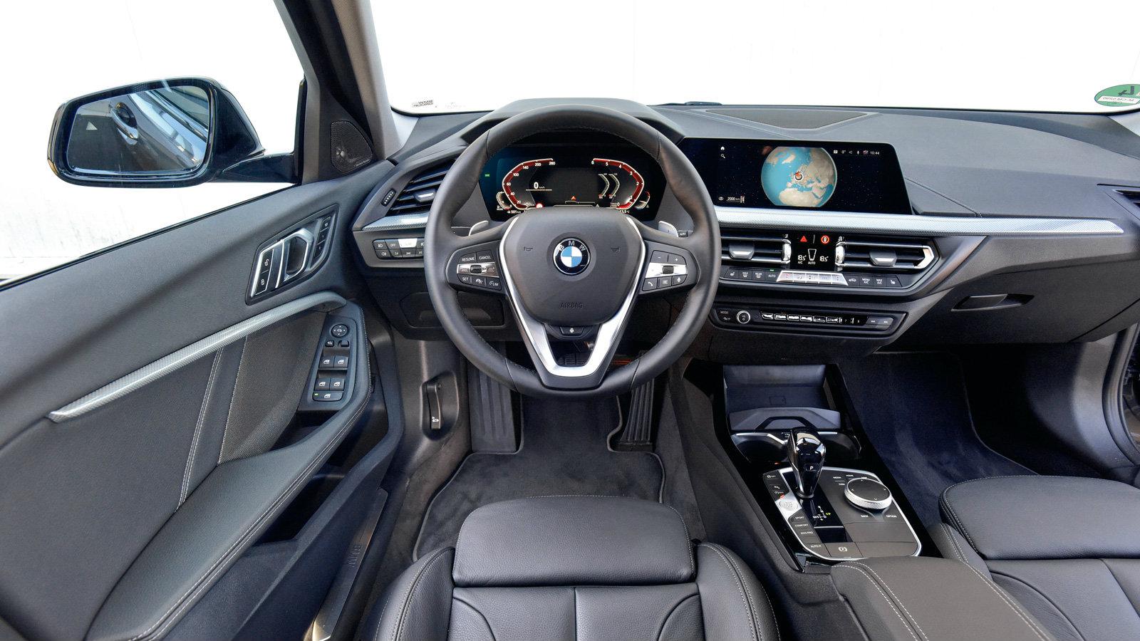 Συγκρίνουμε το νέο VW Golf με την BMW Σειρά 1