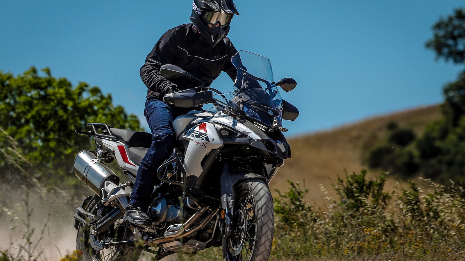 Benelli TRK 502: Πόσο βελτιώθηκε και που απευθύνεται πλέον