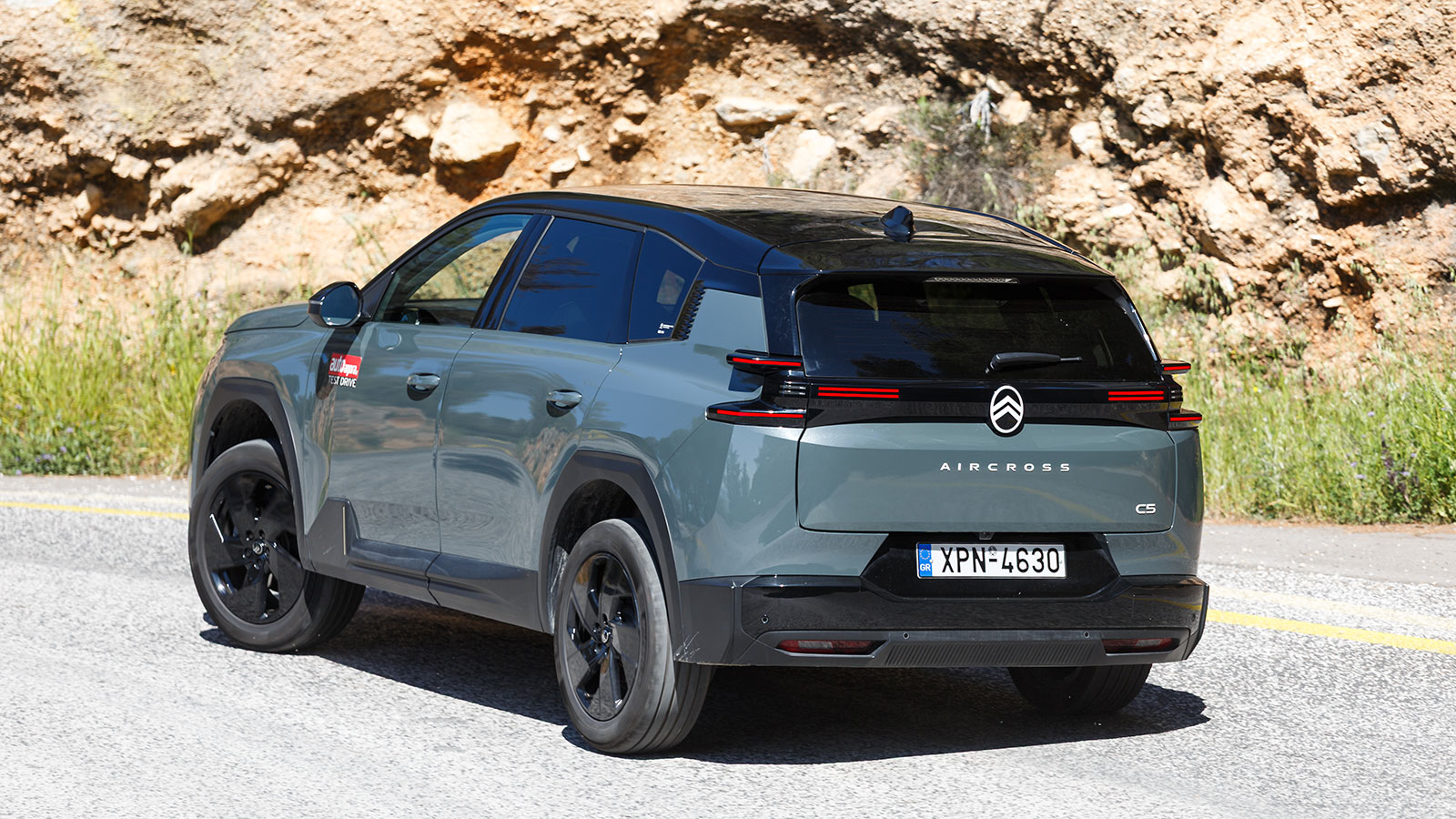 Citroen C5 Aircross VS Skoda Karoq Βαθμολογίες. Ποιο είναι καλύτερο σε κατανάλωση, χώρους, επιδόσεις, εγγυήσεις.