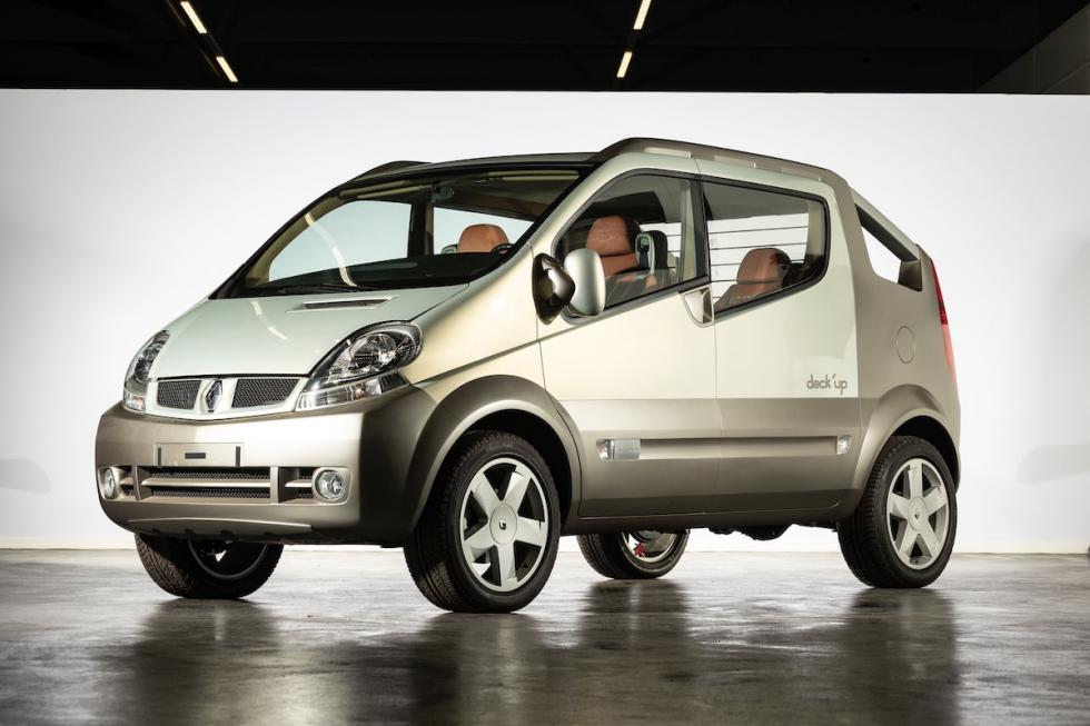 Renault: Στο «σφυρί» 100 εμβληματικά αυτοκίνητα της συλλογής της