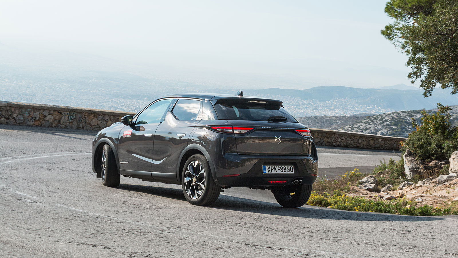 DS DS 3 Hybrid e-DCS6 145 PS: Premium χαρακτήρας, κορυφαία οικονομία