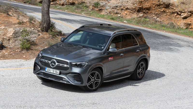 Mercedes GLE 300d: Γεννημένη για χιλιόμετρα και πολυτέλεια